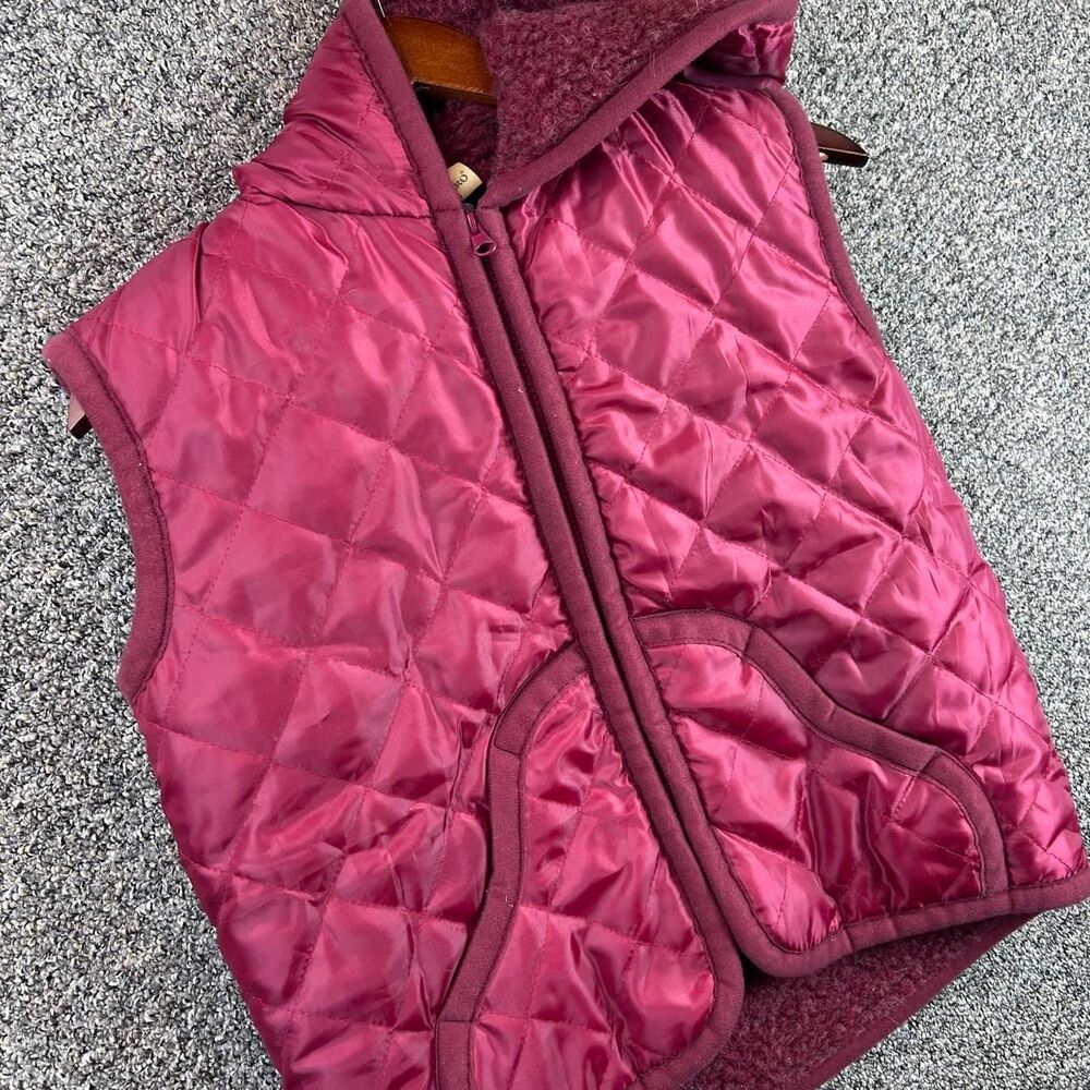 Unbranded Women's Burgundy and Pink Gilet - Picture 3 of 6